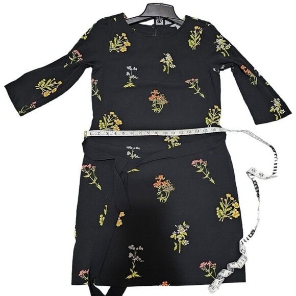 H & M 3/4  Dress Black with Small Floral Tie Belt Above Knee Size 6 - Picture 12 of 12